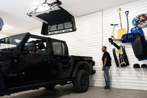 HOSS Hardtop Hoist Jeep 2018-26 Wrangler JL Black Bestop