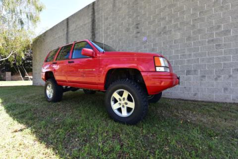 Jeep Grand Cherokee 5.0 Inch Rear Coil Springs 1993-1998 ZJ Or Cherokee 6.5 Inch Rear Coil Conversion Coil Springs 1984-2001 XJ Clayton Off Road