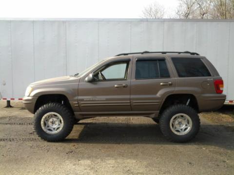 Jeep Grand Cherokee Dual Rate 6.0 Inch Front Coil Springs 1999-2004 WJ Clayton Off Road