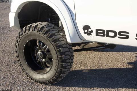 SS-M16 33x12.50R18 Radial Light Truck Hybrid Terrain Tire Interco Tire