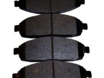 Front Brake Pad Set for 2005-2010 Jeep Grand Cherokee w/o SRT8 &amp;amp; Commander Crown Automotive