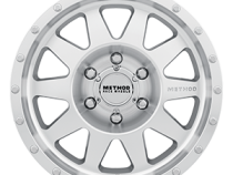 Aluminum Wheels 17x8.5 The Standard MR301 Bolt Pattern 6 On 139.7 Offset 0 Lip Size 2.76 Machined SL Clear Coat Method