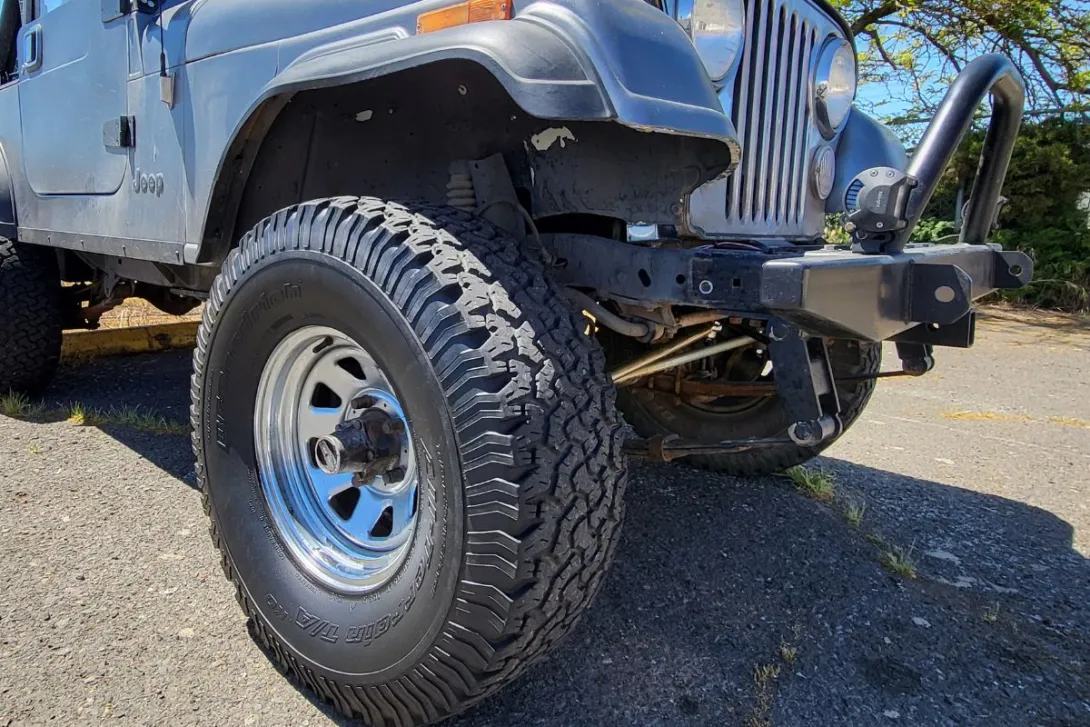 jeep-cj-front-axle-tire-size-upgrade